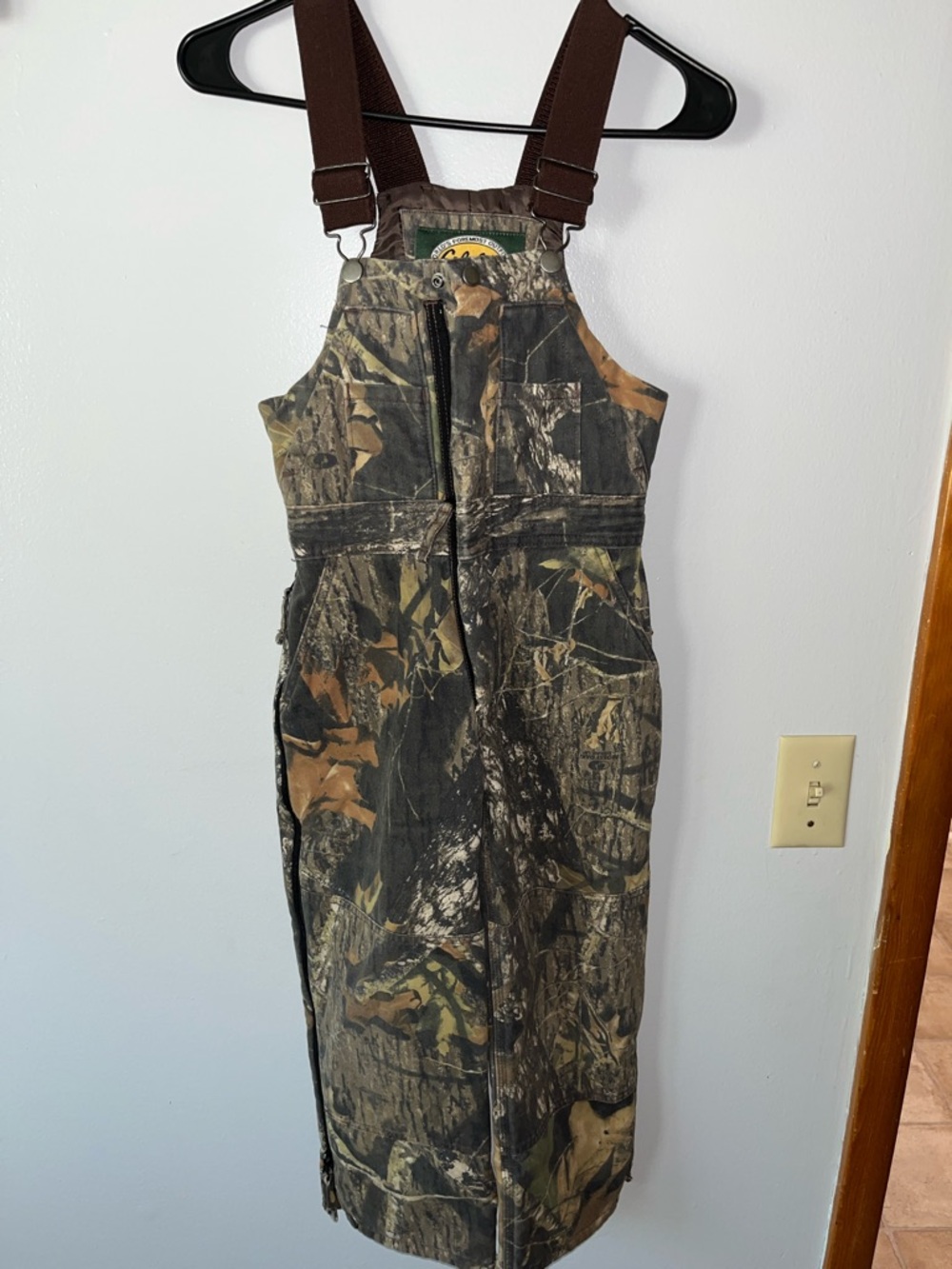 Cabela's Kids Camouflage Bib Overalls with Brown Straps